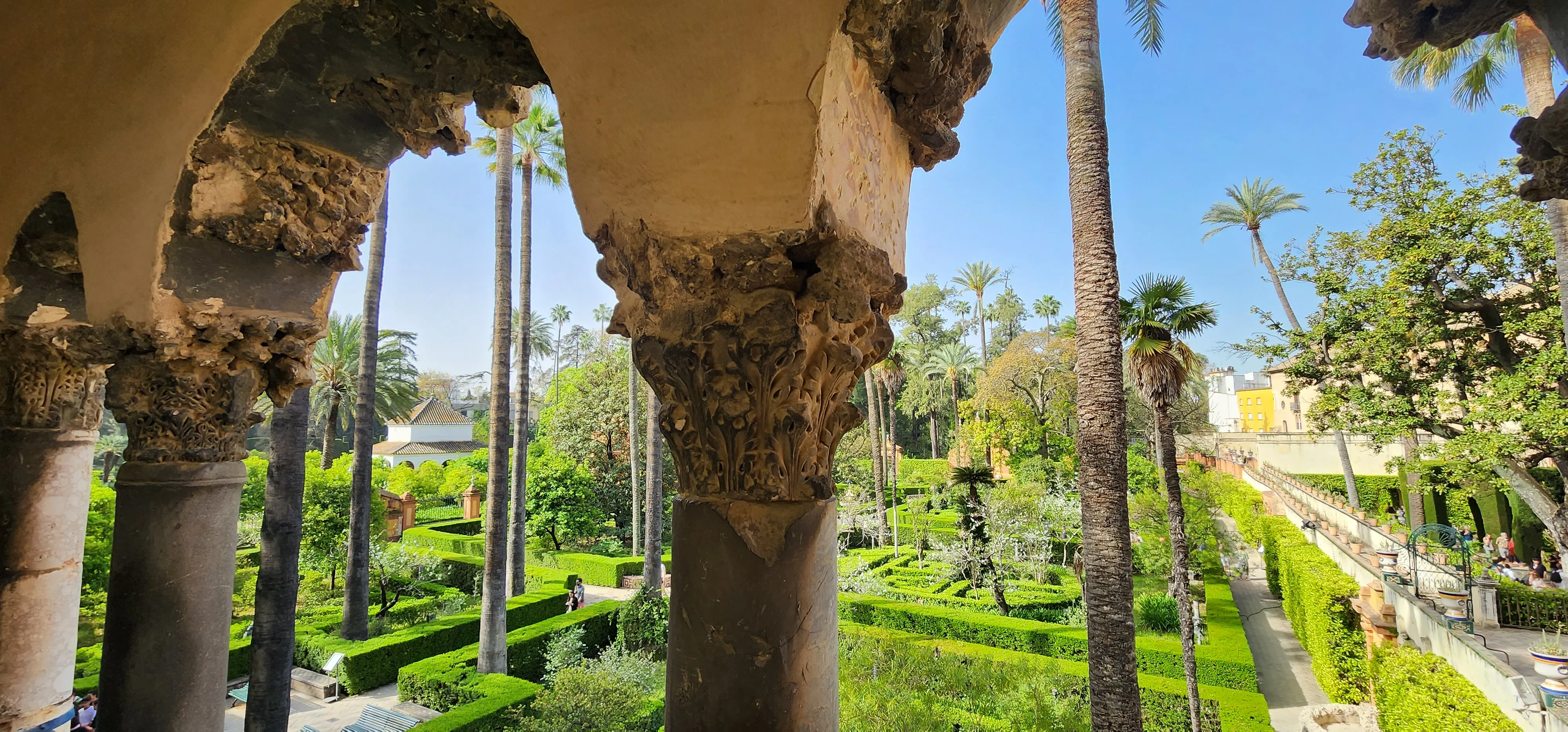 A horseshoe arch in the Alcázar of Seville
